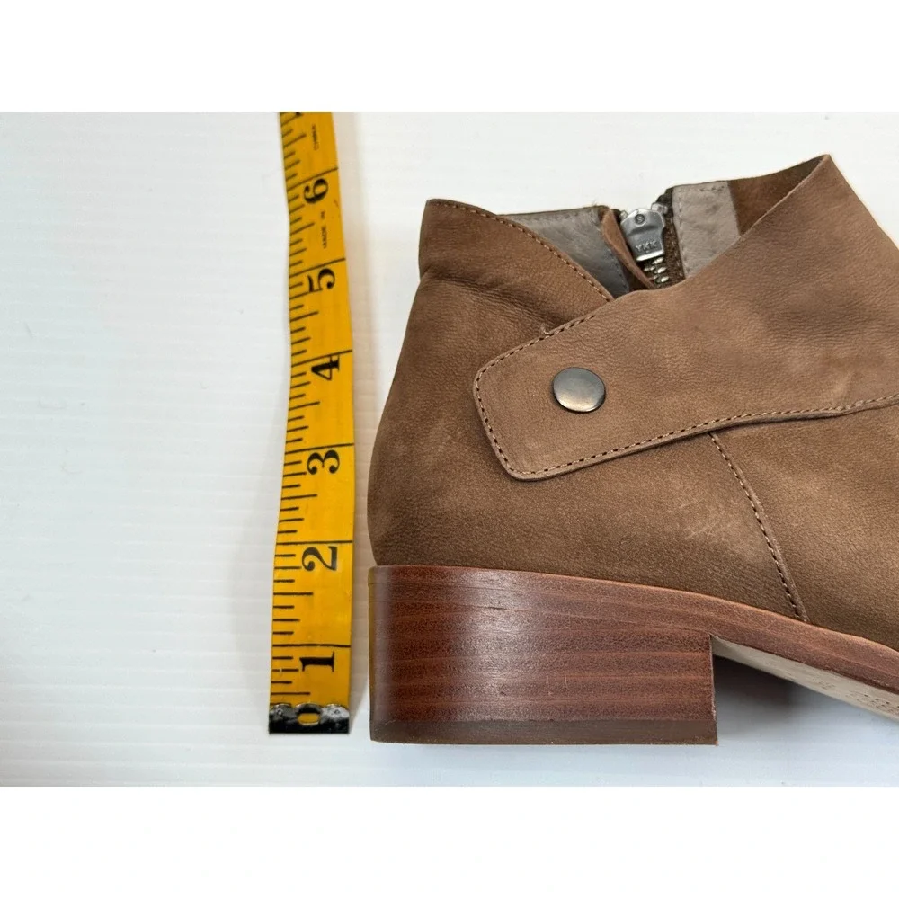 Eileen Fisher Billie‎ Ankle Boots Women 7.5 EUC Leather Zip Closure Round Toe